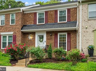 7931 Bethelen Woods Ln, Springfield, VA 22153
