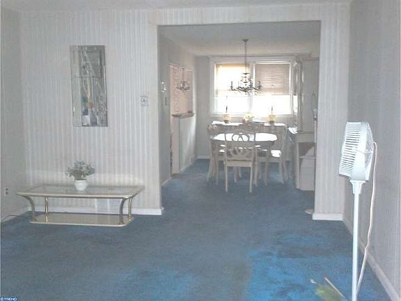 4th image of 4350 Glendale St