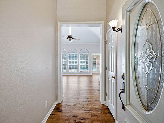 5th image of 8417 Castle Creek Rd