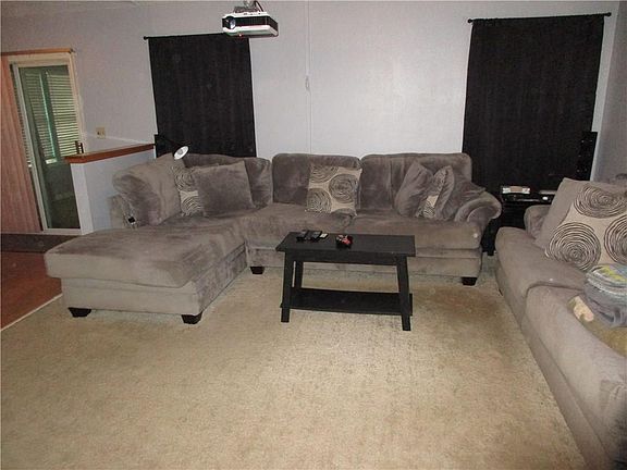 2nd image of 1951 Windy Hill Ln