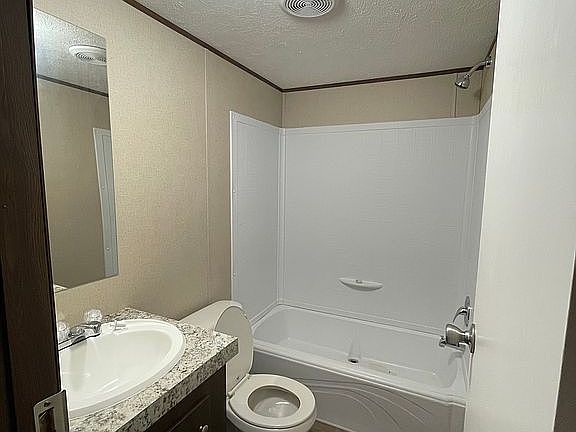 4th image of 3466 Broad River Ln