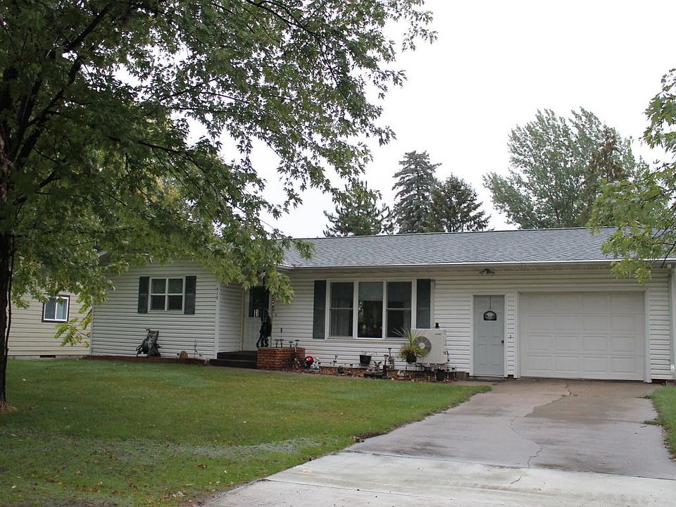 1st image of 419 S McCornell Ave