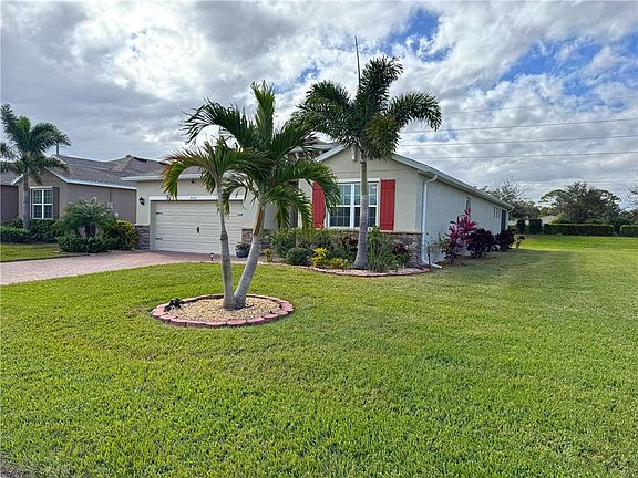 2nd image of 2555 Crowned Eagle Cir SW