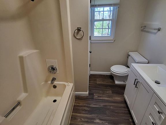 5th image of 111 Yvonne Ave #Ccee2788e