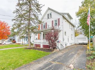 6 Elm St, Fairport, NY 14450