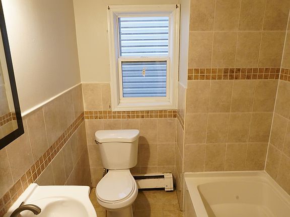 4th image of 171 N Oraton Pkwy #1