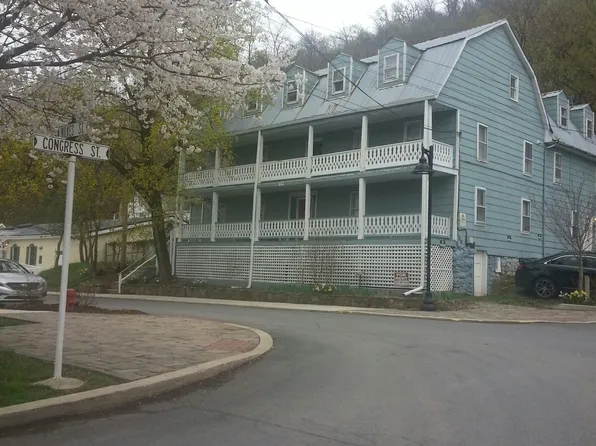117 Wilkes St, Berkeley Springs, WV