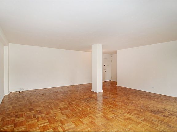 4th image of 2727 Palisade Ave APT 10E