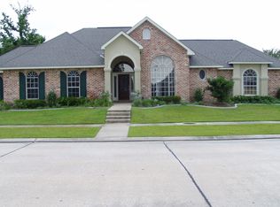 101 Amanda Dr, Slidell, LA 70458