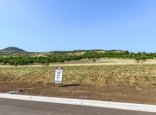 4933 Summerview Dr, Medford, OR 97504