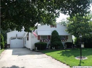 242 Harrington Dr N, Toms River, NJ 08757