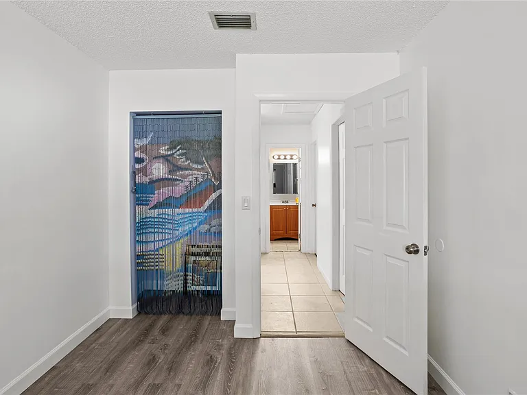 6579 Country Ln — Photo 20