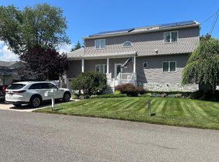 112 Pinewood Rd, Toms River, NJ 08753