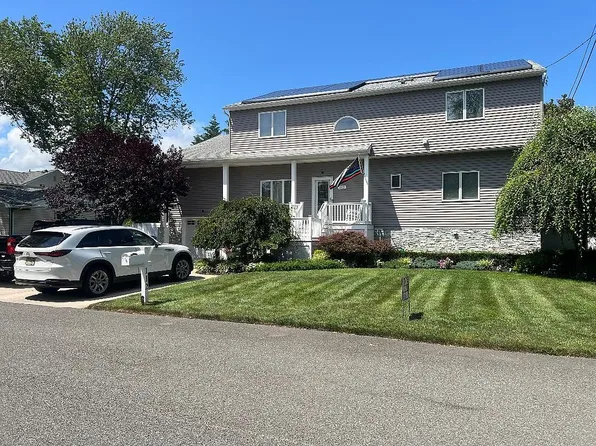 112 Pinewood Rd, Toms River, NJ 08753
