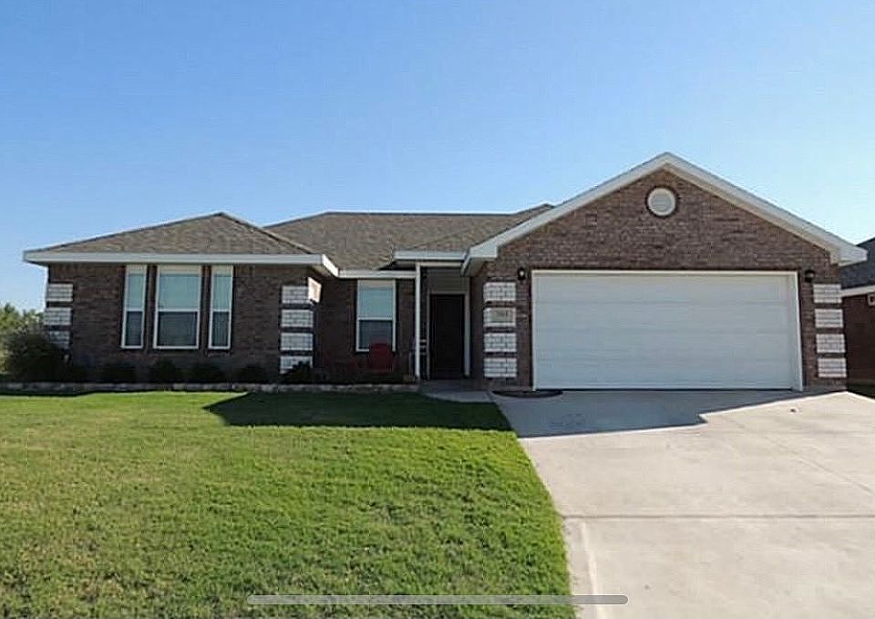 1st image of 393 Miss Ellie Ln