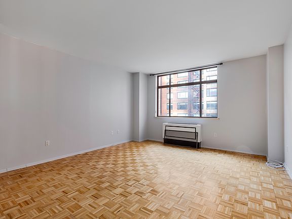 3rd image of 350 Albany St APT 4L