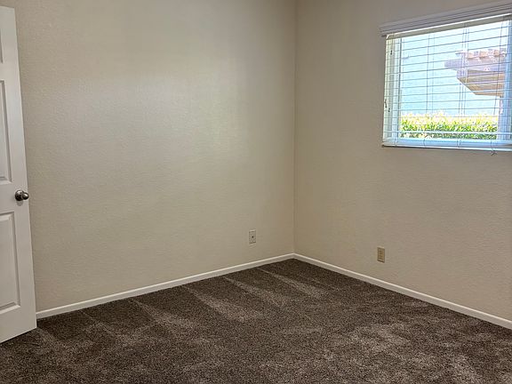 5th image of 16033 E Rowland St #1c32df7fc