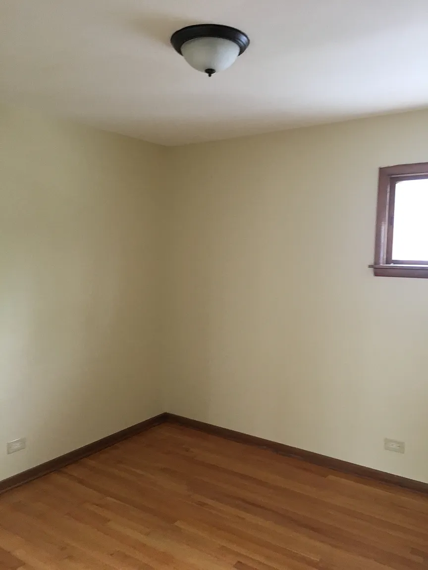14909 Wentworth Ave photo 1