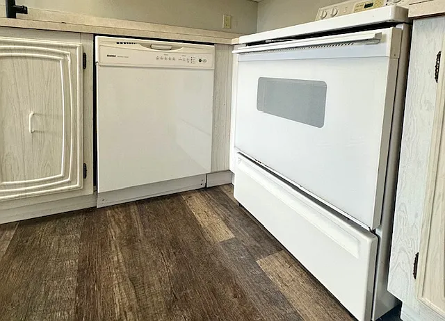 8793 Warwick Dr #8793 — Photo 21