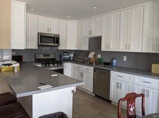 5259 Creekside Rd, Camarillo, CA 93012