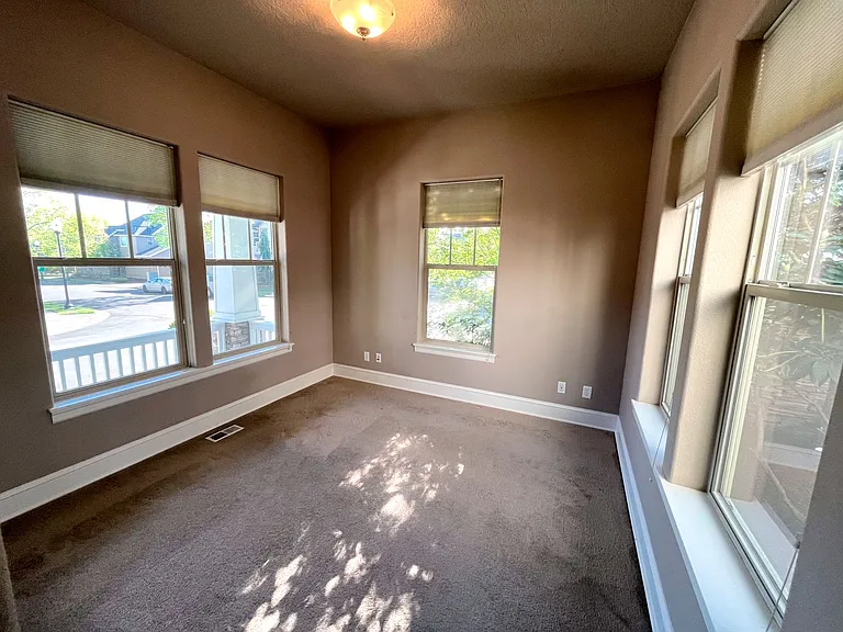13597 SW King Lear Way — Photo 7