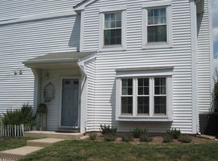 48 Almond Dr, Somerset, NJ 08873