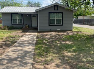 202 N Milton St, San Angelo, TX 76901