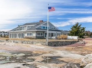 170 Middle Beach Rd, Madison, CT 06443