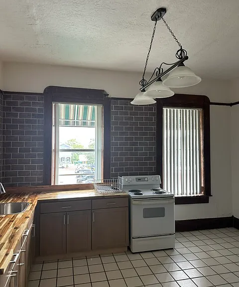 151 E Tarpon Ave #B — Photo 4