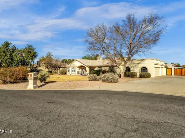 1902 E BRUCE Avenue, Gilbert, AZ 85234