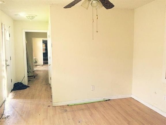4th image of 5639 Eads St