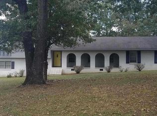 864 N College Dr, Cedartown, GA 30125