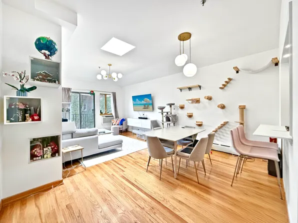 1440 West Fourth Street image 5 of 21