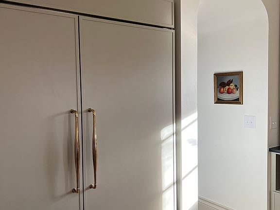 48" Sub-Zero refrigerator.