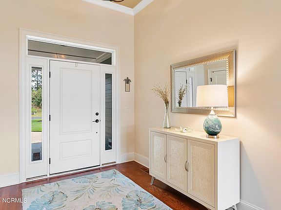 5th image of 3609 W Medinah Avenue SE
