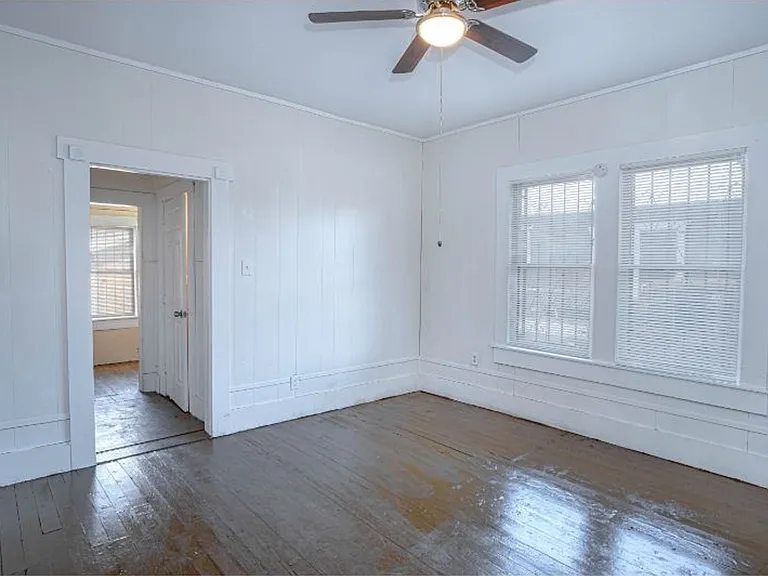 639 Canton — Photo 11