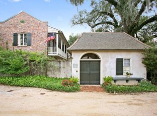 110 Green Oaks Dr, Lafayette, LA 70503