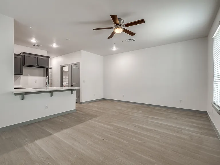 328 NW 122nd St #1 — Photo 32