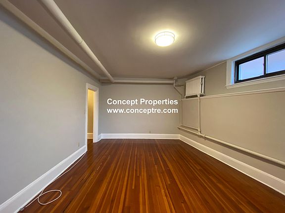 3rd image of 9 Sewall Ave #15