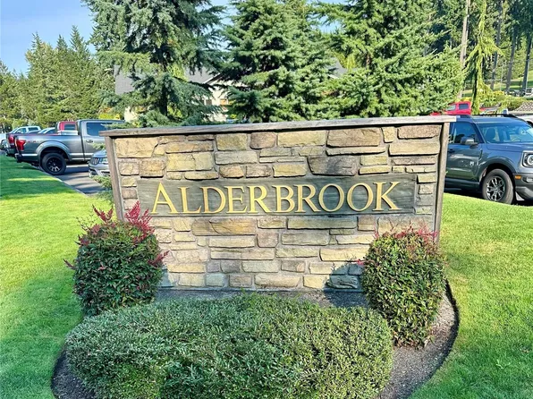 700 E Vine Maple Lane, Union, WA 98592