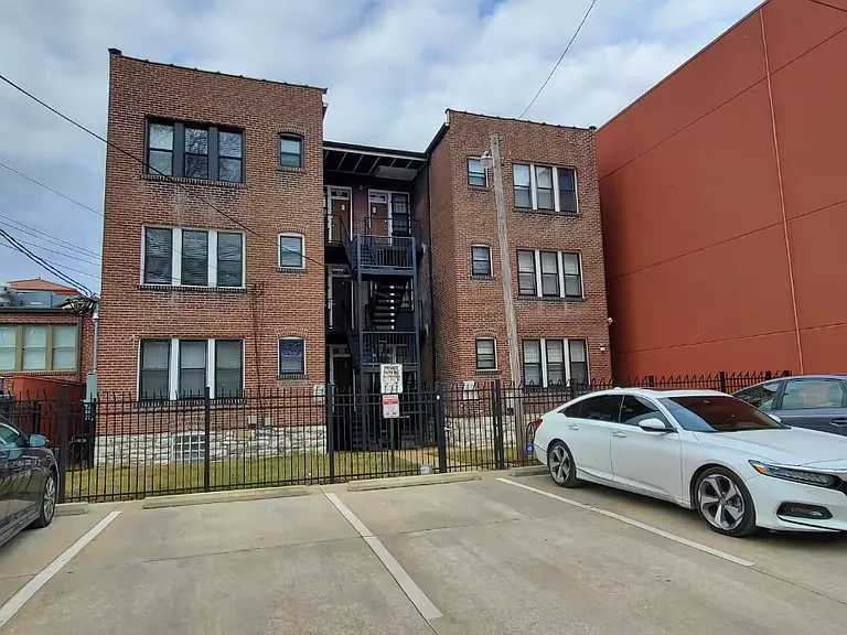 6136 Delmar Blvd #2 — Photo 25