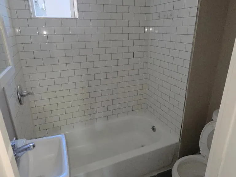 428 River St #1 — Photo 4