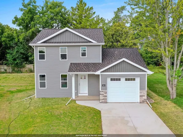 305 Evergreen Ln, Chilton, WI 53014