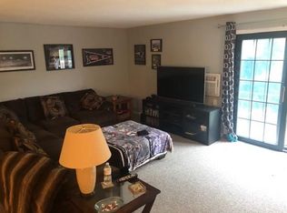 5 Royal Crest Dr APT 10, Randolph, MA 02368