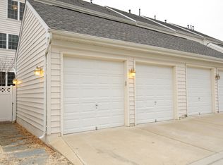 22938 Olympia Dr, Ashburn, VA 20148