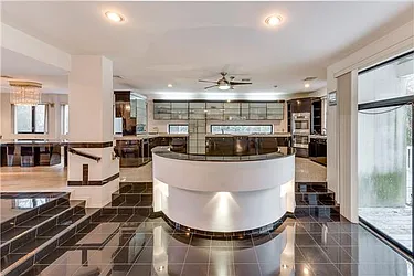 Sold by Exclusive Properties Sotheby's International Realty