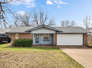 815 E Lamplighter Ct, Guthrie, OK 73044