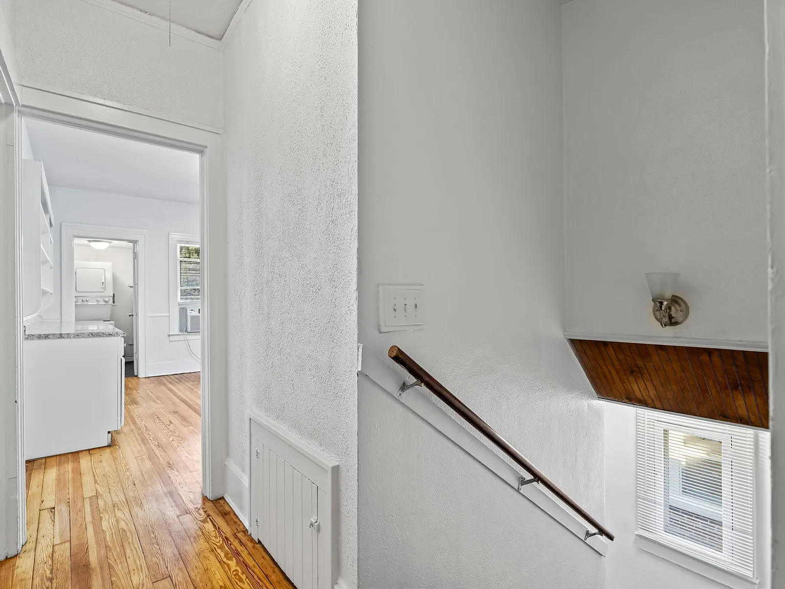 1416 N Pearl St — Photo 4