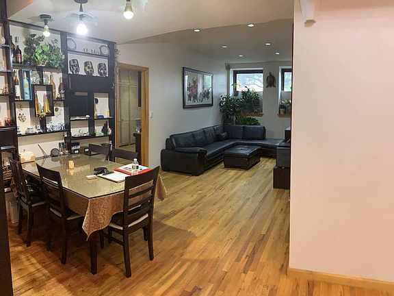 5th image of 6210 Woodside Ave APT 111