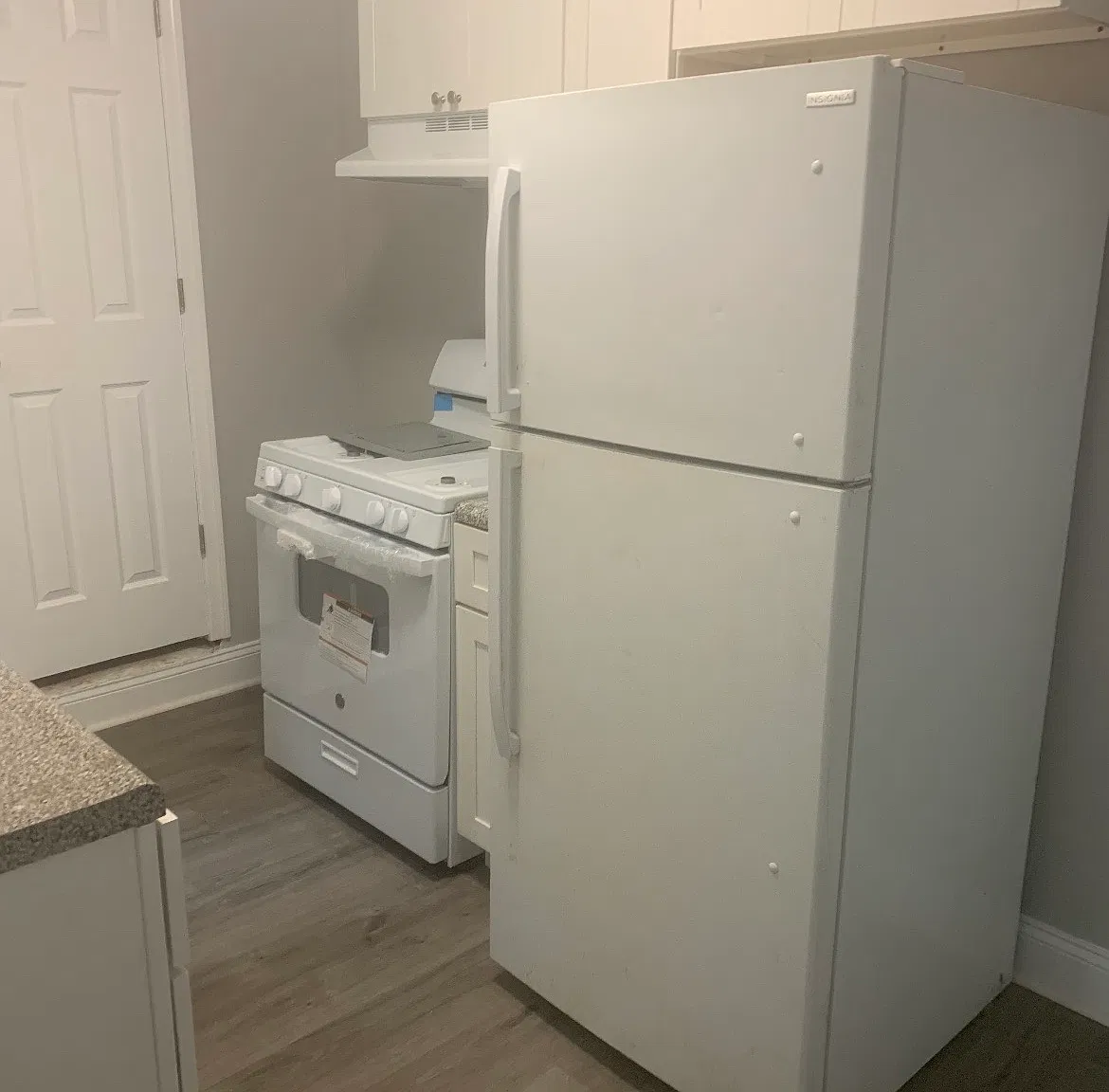 2 bed, $2,859 — Photo 2